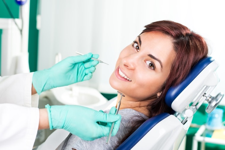 Plano Odontológico: Incentiva cuidados preventivos e tratamentos bucais